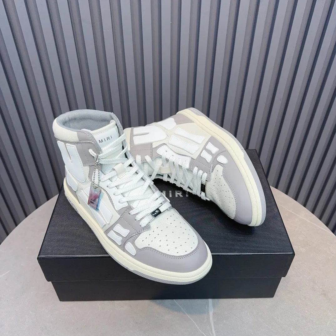 Men's shoes💰620💰 AMIRI AMIRI trendy brand hot sale🔥 Available all year round✅Couples💑 Official website synchronization Imported fabrics 1⃣️ratio 1⃣️Re-engraved, original factory special original sole, 35-45 (38.45. Non-refundable)